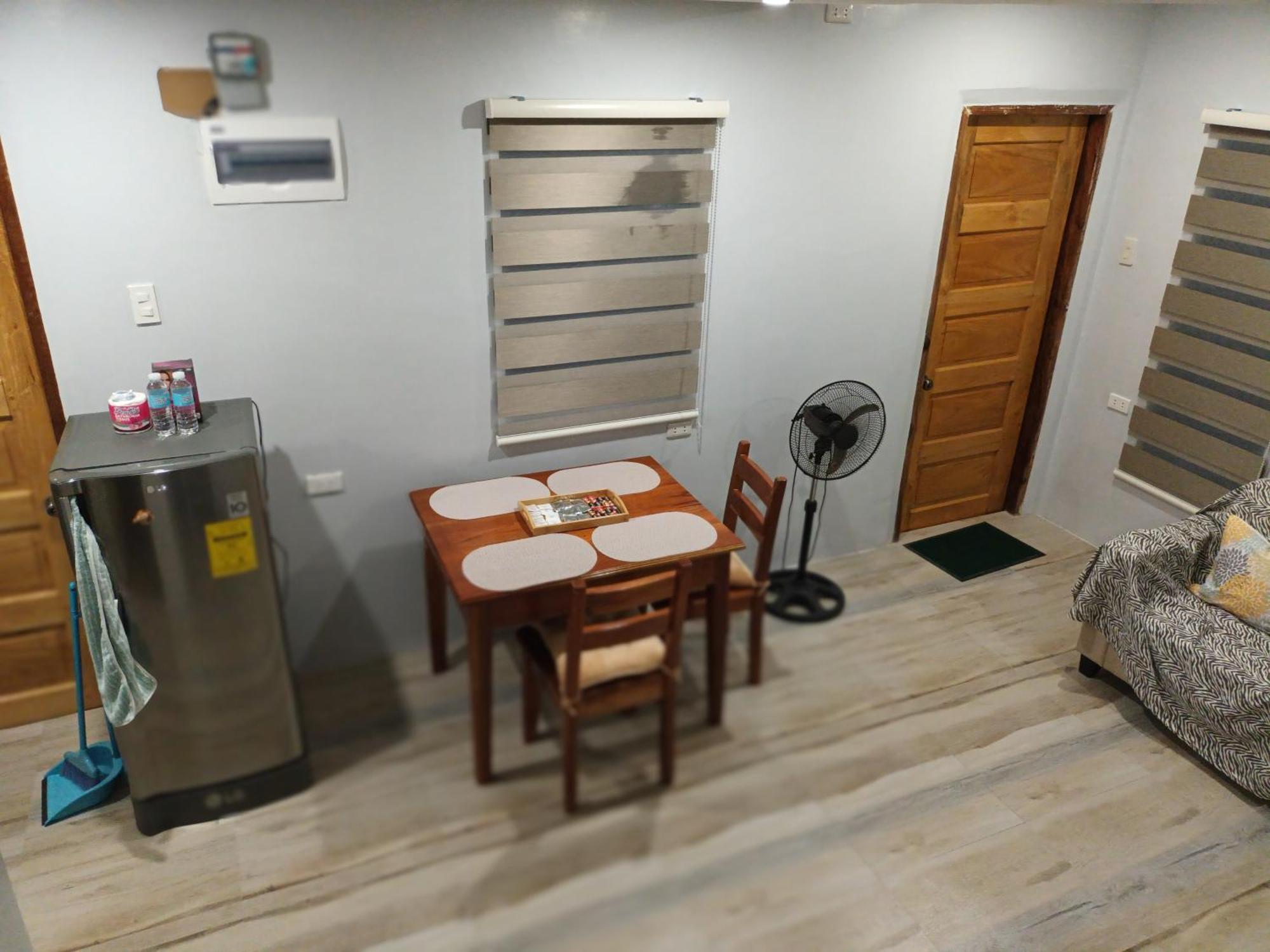 Grae'S Apartelle Moalboal Habitación foto