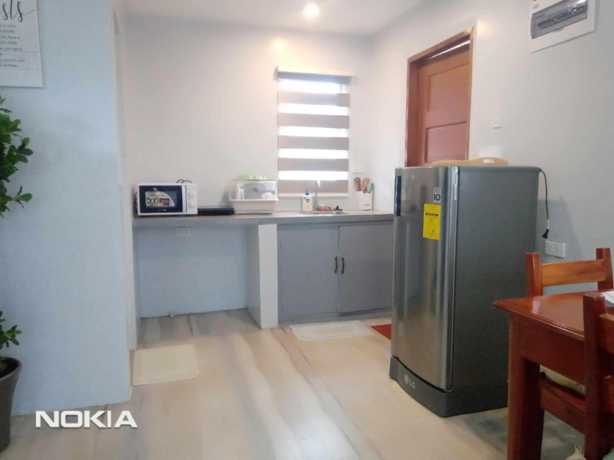 Grae'S Apartelle Moalboal Exterior foto