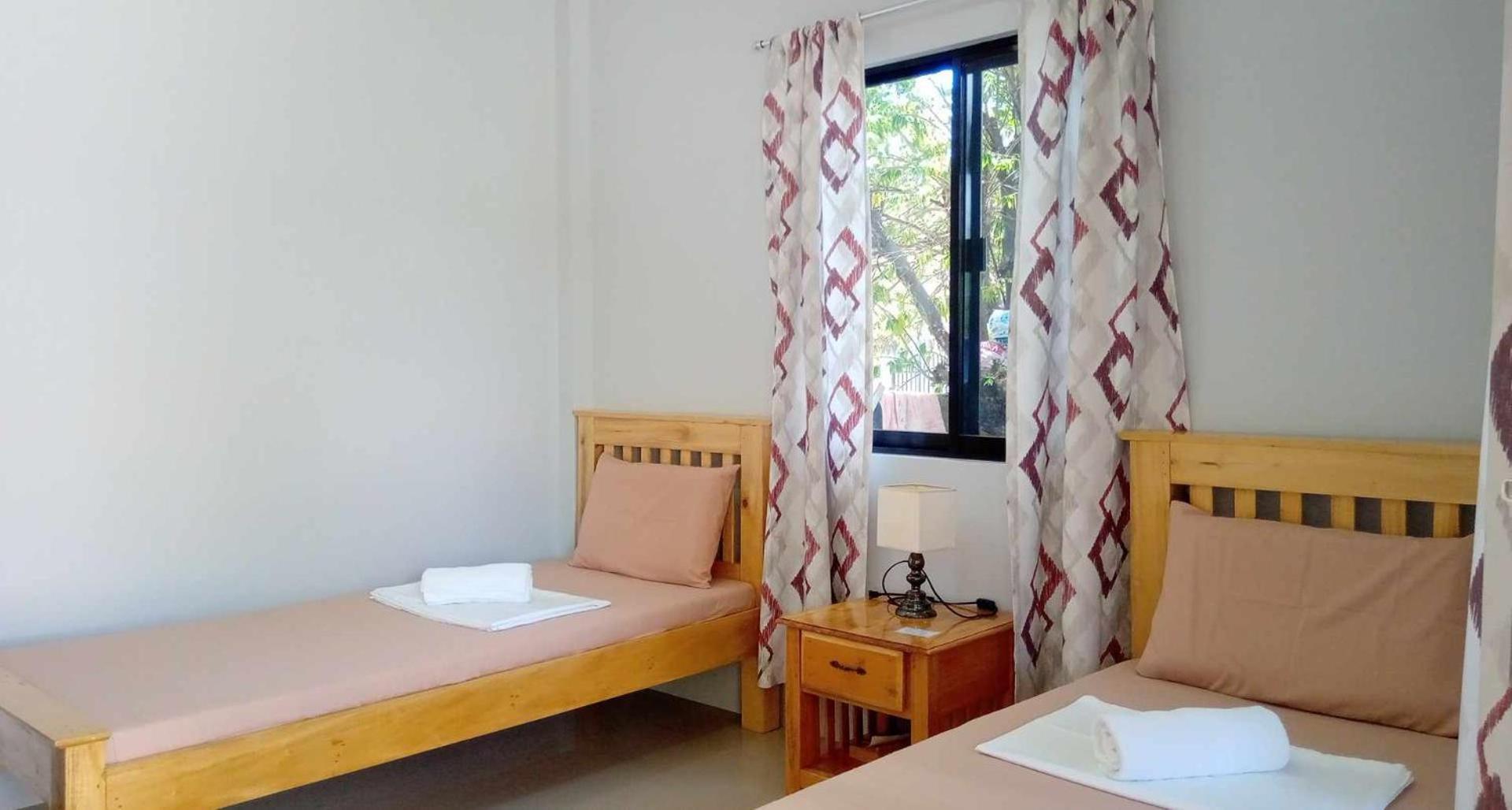 Grae'S Apartelle Moalboal Exterior foto